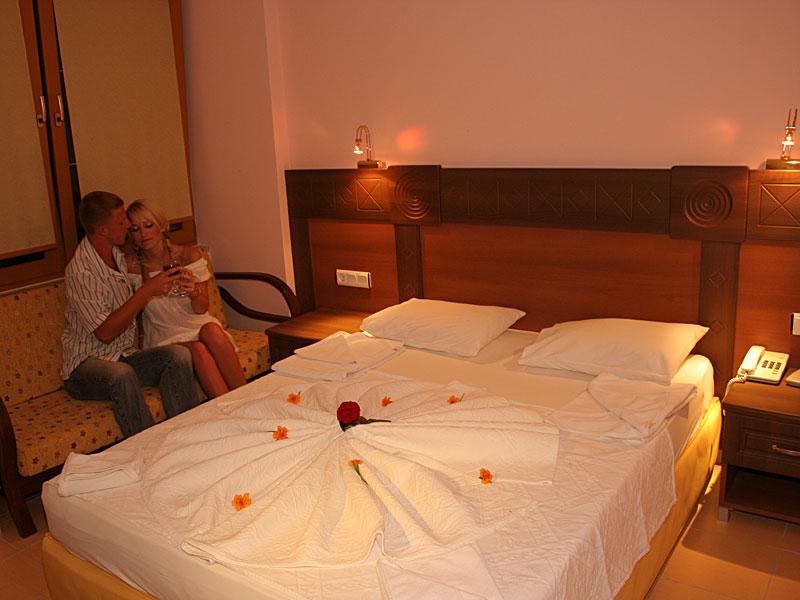 DORIAN HOTEL 
